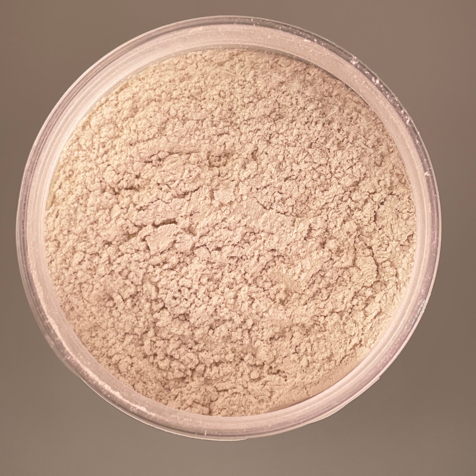 High-quality mica powder for adding shimmer to soap bars to give a violet shimmer purple colour